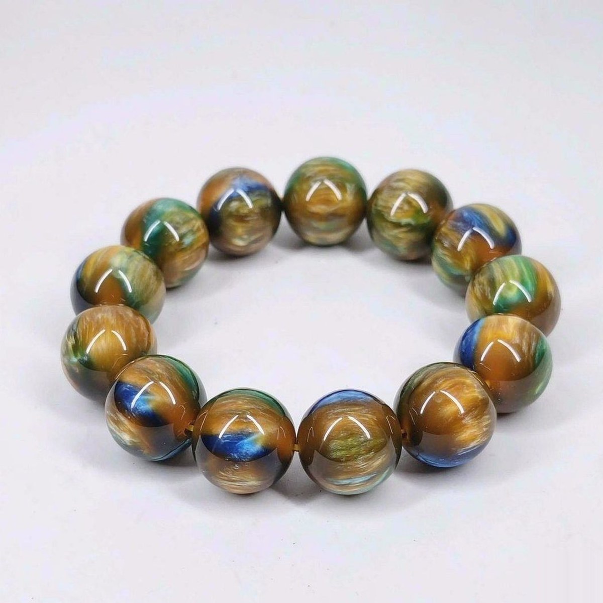 BEADORO Aurora 20 mm resin beaded bracelet - studio product photo